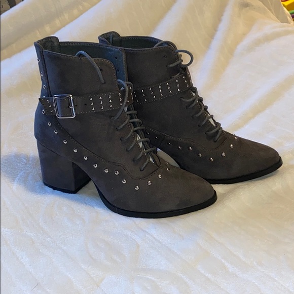 Yoki Shoes - Yoki boots size 7